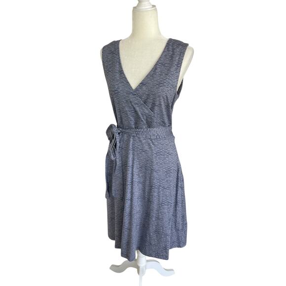 Toad & Co Cue Sleeveless Wrap Dress Blue Size Large Travel Athleisure Casual - Picture 3 of 10